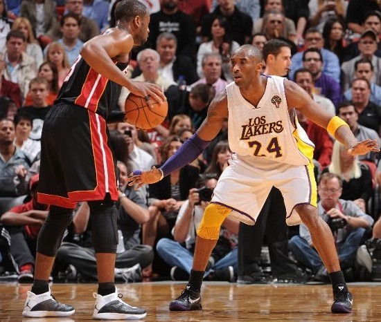 约与阿诺德 约与阿诺德